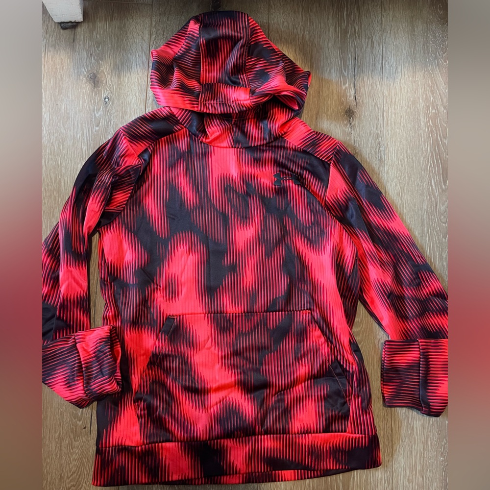 Under Armour YM boys Beta Red and Black Hoodie